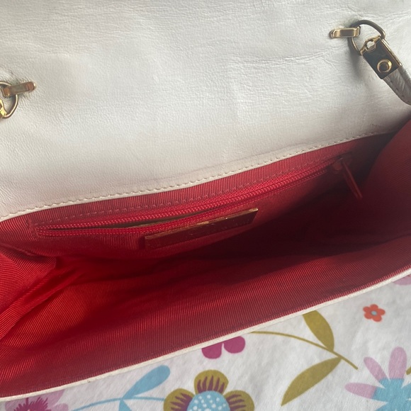 50% off..
VALENTINO GARAVANI saddle bag vintage - Picture 6 of 13